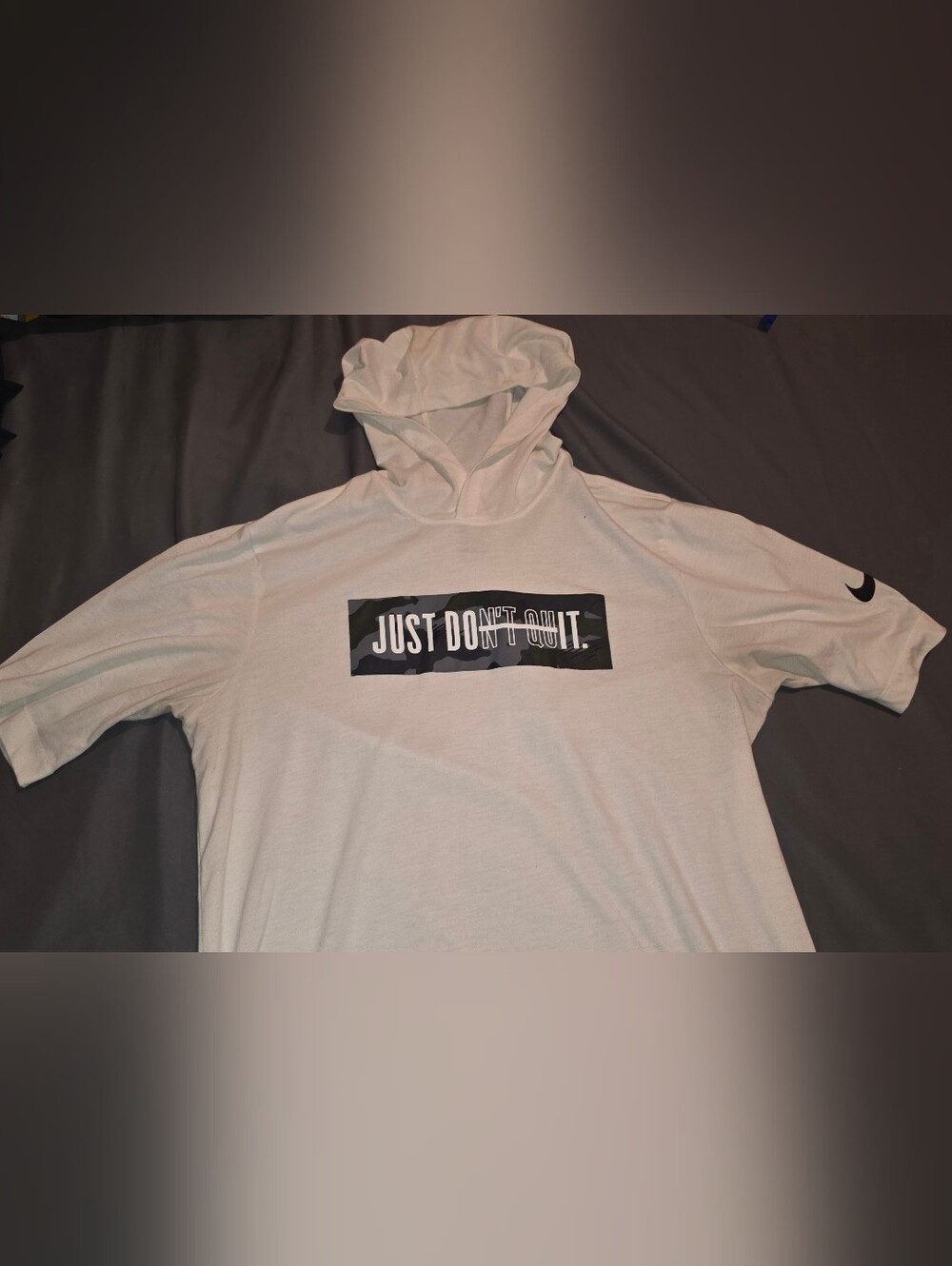 Nike Dri-FIT Men’s Medium Short Sleeve Hoodie Just Don’t Quit Training Shirt